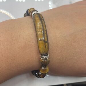 Beautiful Tiger’s Eye Bead Bracelet